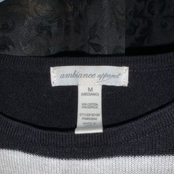 black and white striped sweater - Picture 2 of 2